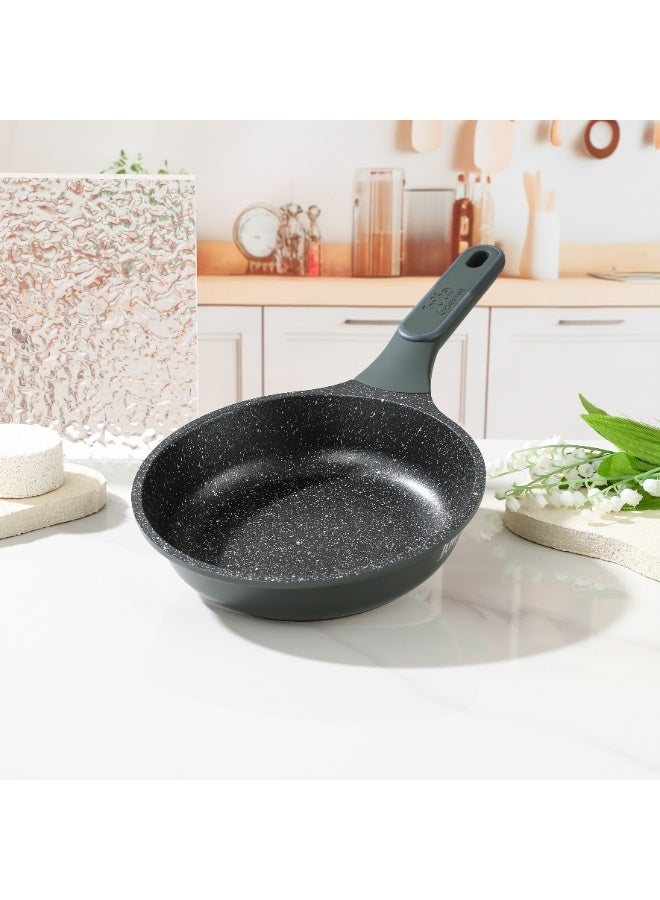 جوليا مِقلاة جوليا  إيليت برو 20 سم - أخضر - جرانيت أسود غير لاصق - يدعم الحث الحراري - Image 1